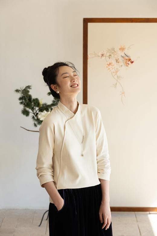 牧衣游原创 机绣棉T恤新款舒适柔软简约百搭文艺套头衫上衣 禧立 商品图5