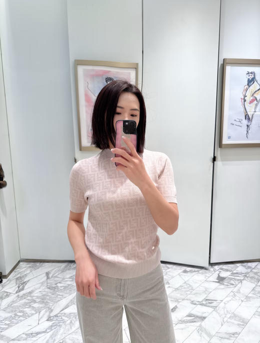 芬迪 新品 杏粉色老花针织短袖(MM) 商品图0