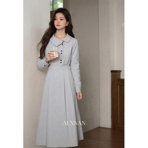 鹿向南【书卷一梦】设计感2025年秋季新款小香风气质显瘦连衣裙女 商品图0