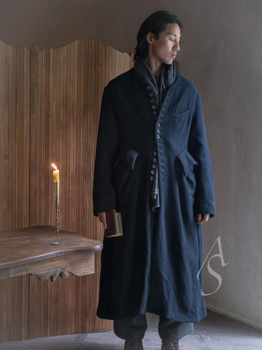 Silvana Manetti 泥灰色真丝羊毛手工毡艺披肩 商品图8