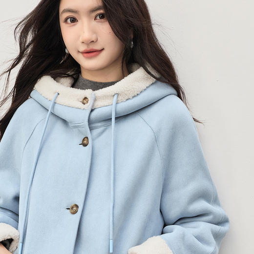 【年货节】熙世界仿麂皮绒皮毛一体冬季女装保暖环葆皮草连帽蓝色加绒厚外套 商品图4