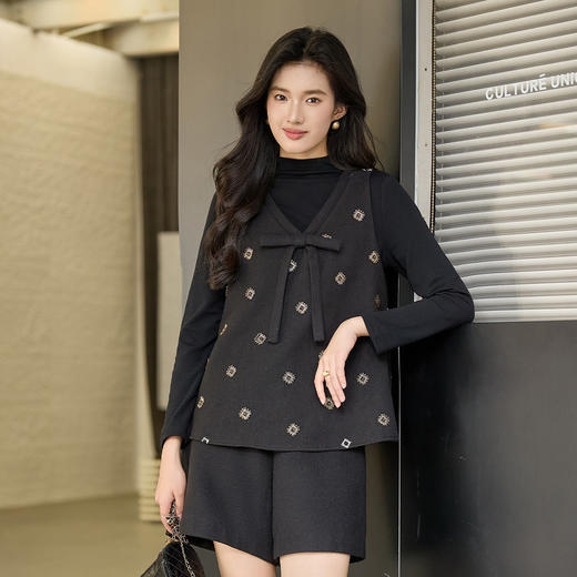 奢姿大码女装2025冬季时尚半高领长袖上衣胖妹妹气质简约显瘦内搭打底衣9954153936B 商品图1