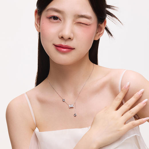 新年限定 卡蒂罗KADER 马上有钱幸运小蛮腰项链 925银新中式璀璨小马吊坠原创设计锁骨链高级小众轻奢 好运 项链 商品图3