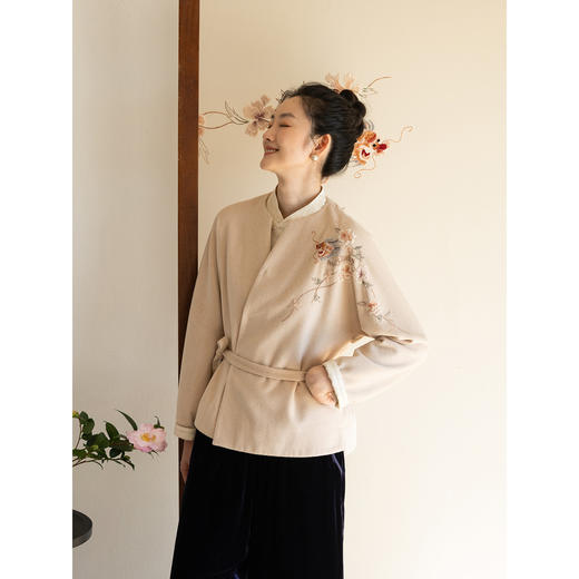 牧衣游原创 手工刺绣羊毛呢外套新款软糯速核实宽松短款开衫 连霏 商品图2