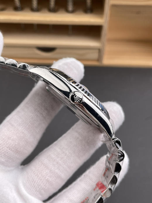 VS Factory『Vs日志41』VS潜心研制的专业腕表 市场高版本 劳力士Rolex日志41MM系列➕搭配正品一致的满血版3235一体机➕904进口全钢，打磨精细，做工精良，不可多得的精品❕❕❕ 商品图3