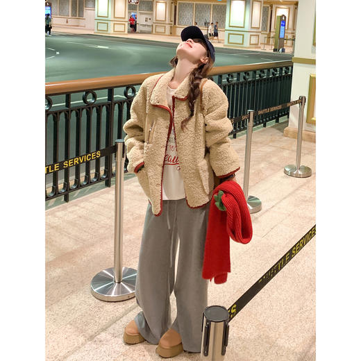 <曾小咸推荐>现货秒杀 ！微信超特价！韩系3色磨毛直筒休闲裤 日常189.99 立减110 秒杀79.99！！小碎花棉服秒杀159.99！！ 商品图2