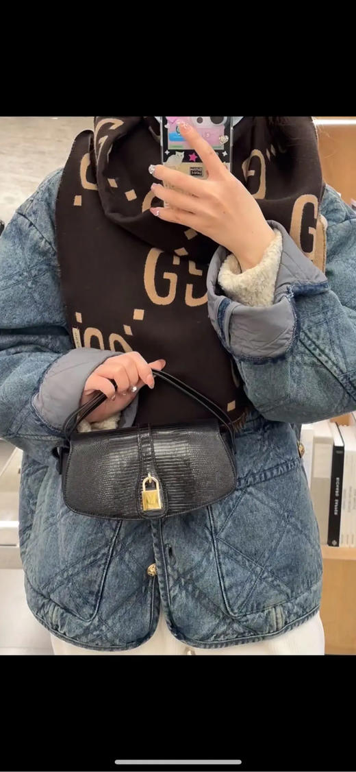 Celine TABOU 蜥蜴皮 黑色 锁头包 商品图3