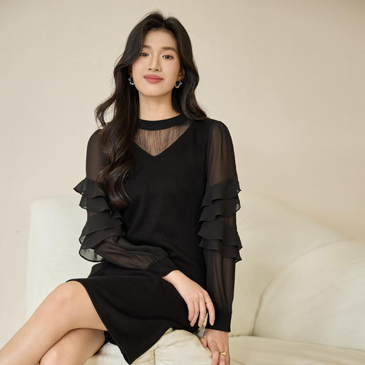 奢姿大码女装2025冬季胖妹妹时尚黑纱层叠袖设计气质圆领连衣裙9954870682 商品图0