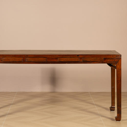 清	黄花梨带屉四面平独板画案 商品图2