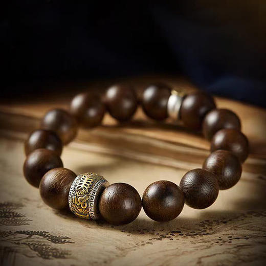 【沉香木六字真言十二生肖手串】天然沉香木材质，自带独特香韵~ ，修身养性彰显沉稳气质！ 商品图2