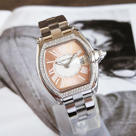 【95新】CARTIER  卡地亚W62054V3石英机芯日期显示32*37MM（女款）跑车系列精钢；后镶钻石 241225TJ20 商品图2
