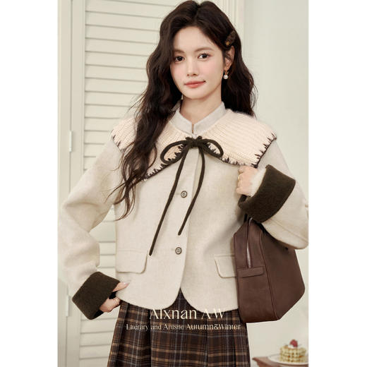 鹿向南「里斯美术馆」海军领毛呢外套2025秋冬杏色假两件短上衣女 商品图1