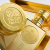 【五粮液财富人生金砖酒】52度浓香型白酒，匠心勾调，酒香温和，品质稳定，雍容饱满，回味悠长。详情页领200元补贴券，券后只要399元/对。 商品缩略图2