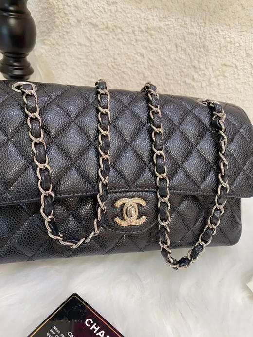Chanel cf 中号 黑金 荔枝纹牛皮 翻盖包 商品图1