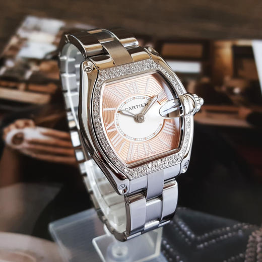 【95新】CARTIER  卡地亚W62054V3石英机芯日期显示32*37MM（女款）跑车系列精钢；后镶钻石 241225TJ20 商品图3