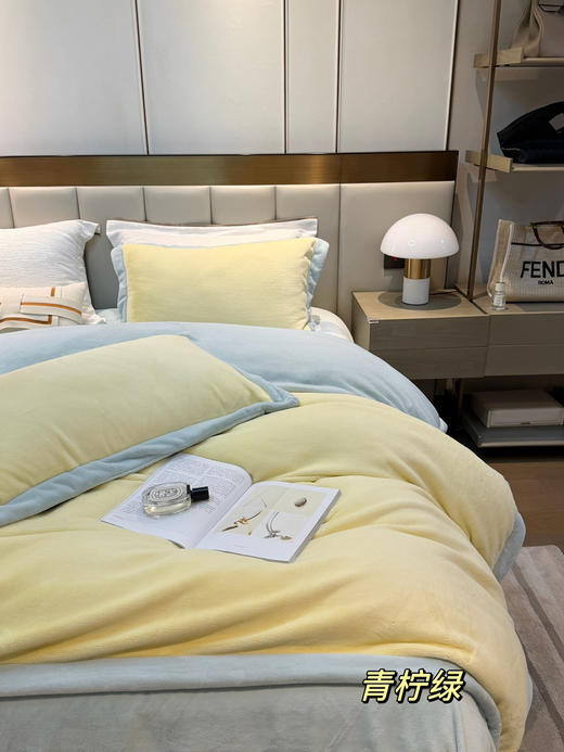 一套近10斤！超厚实280g A类母婴级牛奶绒四件套秋冬床品 糯叽叽手感速暖进口导电丝不静电配礼袋乔迁新居礼品 商品图4