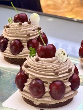 车厘子小三寸（中间是车厘子夹心）