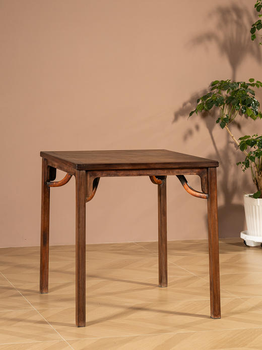 清	红木刀牙板霸王枨方桌 商品图0