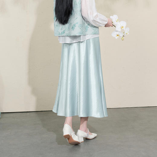 三彩【素影流光】2026春季新款斜裁高腰半身裙缎面A字裙鱼尾长裙C 商品图3