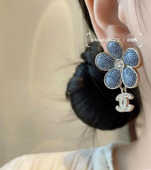 辛芷蕾同款   老渠道   26C牛仔蓝花系列  胸针/耳钉 商品图2