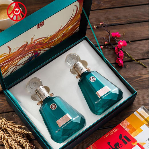 一价到底 【百鸟朝凤.彩韵礼盒】52度浓香型白酒 百鸟献瑞，凤鸣九州，古法纯粮酿造，每一滴都是祥瑞之味。 商品图4