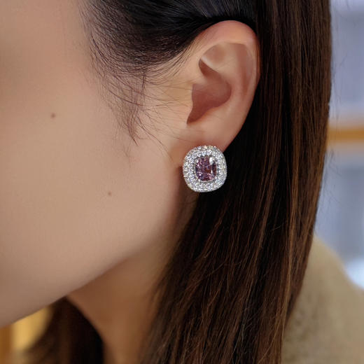 BY EVITA系列 18K镶尖晶、蓝宝石和钻石 耳钉 商品图2