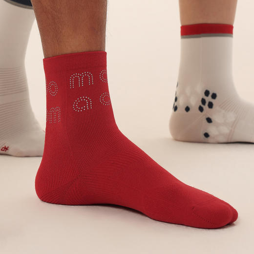 【新年限定】马孔多跑步进阶中筒袜3A级抗菌柔软毛巾底透气轻爽 商品图4