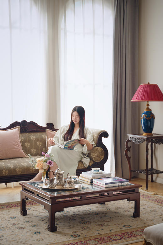 独角鹿西洋古董20世纪末日本出品花叶纹漆地彩绘装饰玻璃桌面花鸟主题芝山镶嵌实木精雕桌几 商品图1