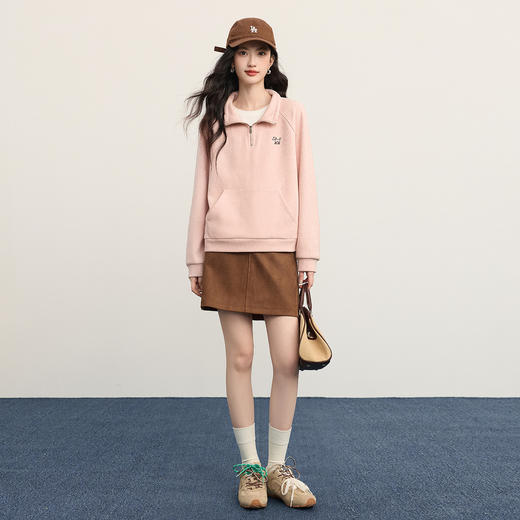 【12/31新品】熙世界松弛感加绒加厚卫衣女冬季宽松慵懒半拉链立领无帽套头上衣 商品图2