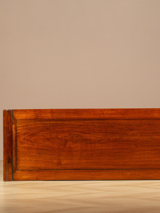 清	黄花梨满彻三联闷户橱 商品图3