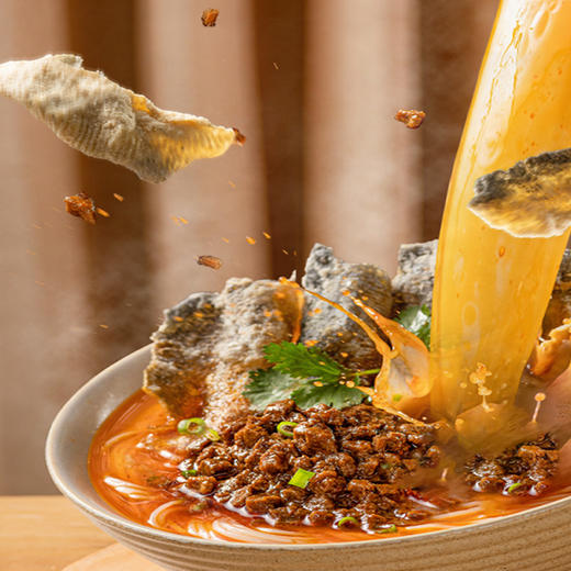 良工坊鱼皮多多肥汁米线（轻享版）242.5g*8袋 商品图1