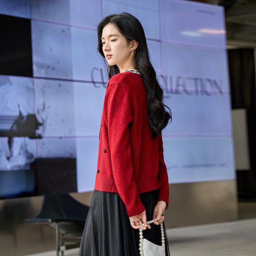 奢姿大码女装2025冬季胖妹妹时尚爱心刺绣针织衫气质显瘦休闲上衣9854669950 商品图3