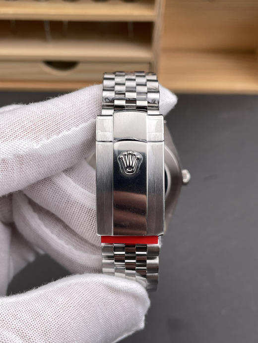 VS Factory『Vs日志41』VS潜心研制的专业腕表 市场高版本 劳力士Rolex日志41MM系列➕搭配正品一致的满血版3235一体机➕904进口全钢，打磨精细，做工精良，不可多得的精品❕❕❕ 商品图6