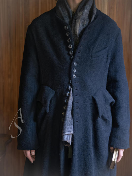 Silvana Manetti 泥灰色真丝羊毛手工毡艺披肩 商品图9