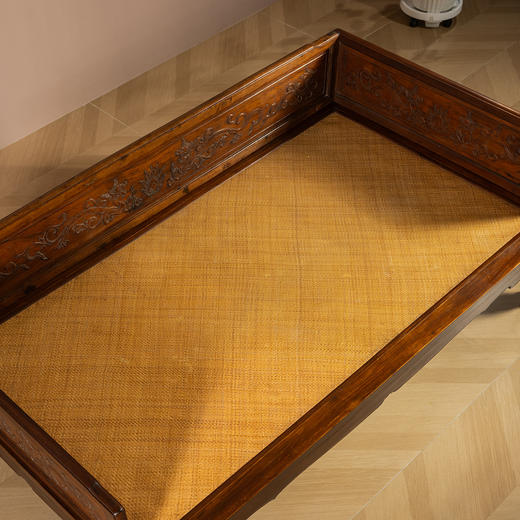 清早期	黄花梨二龙戏珠三围屏罗汉床 商品图2