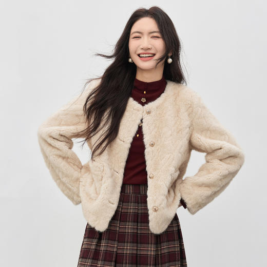 【12/31新品】熙世界复古红色半高领打底衫女冬季高弹显瘦修身长袖内搭针织上衣 商品图4