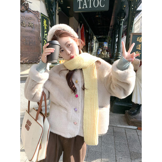 <曾小咸推荐>现货秒杀 ！微信超特价！韩系保暖环保皮草毛绒外套 日常339.99 立减170 秒杀169.99！！ 商品图1