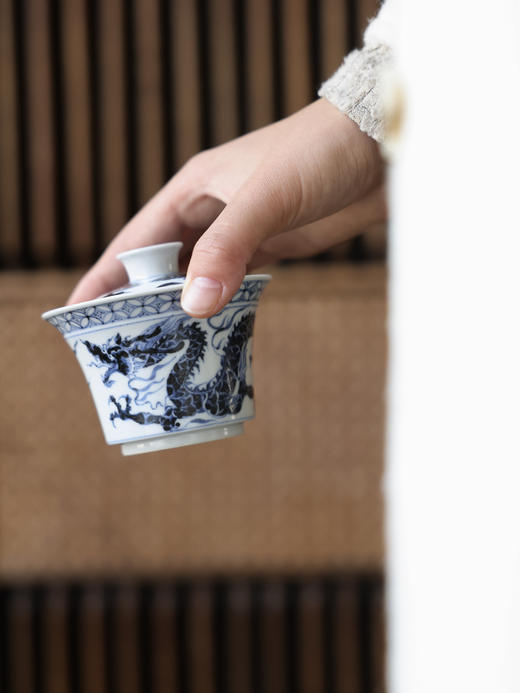 【元岚堂】元青花龙纹马蹄二才盖碗满容约150c 商品图1