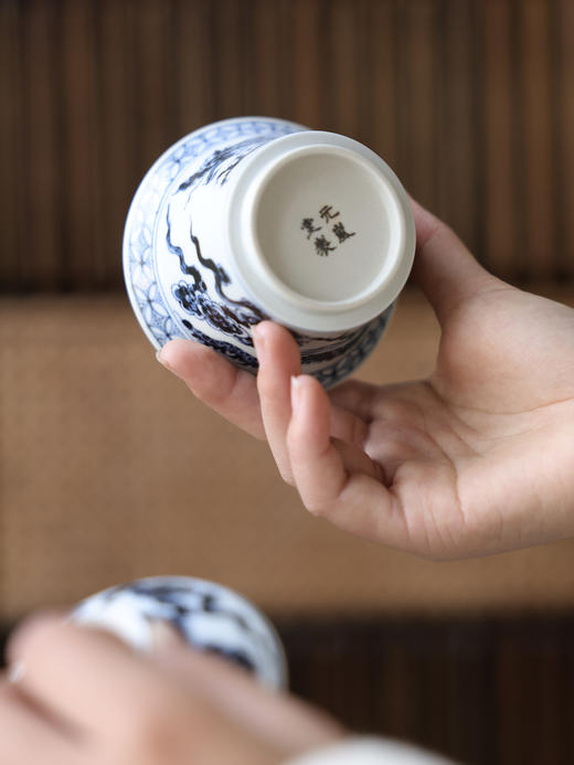 【元岚堂】元青花龙纹马蹄二才盖碗满容约150c 商品图2