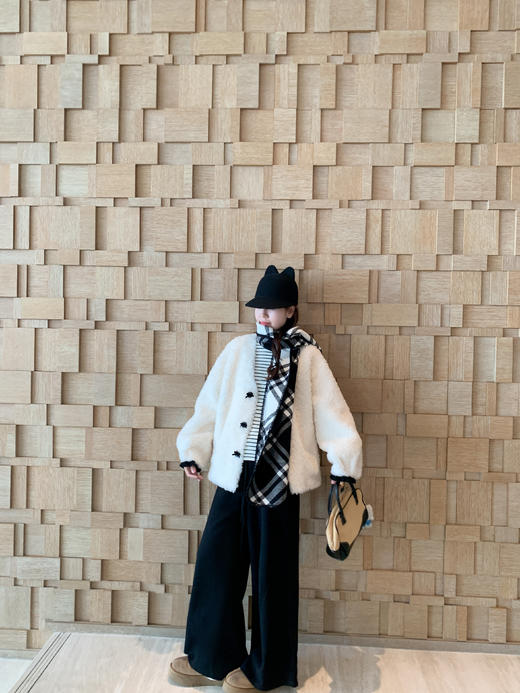 <曾小咸推荐>现货秒杀 ！微信超特价！韩系3色磨毛直筒休闲裤 日常189.99 立减110 秒杀79.99！！小碎花棉服秒杀159.99！！ 商品图12