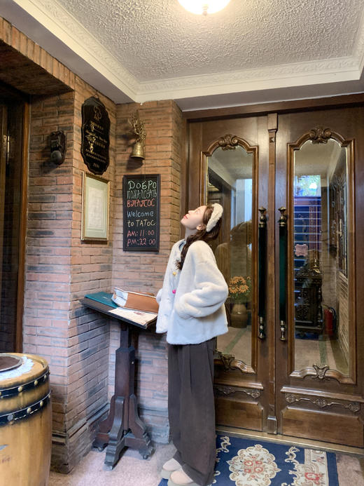 <曾小咸推荐>现货秒杀 ！微信超特价！韩系保暖环保皮草毛绒外套 日常339.99 立减170 秒杀169.99！！ 商品图12