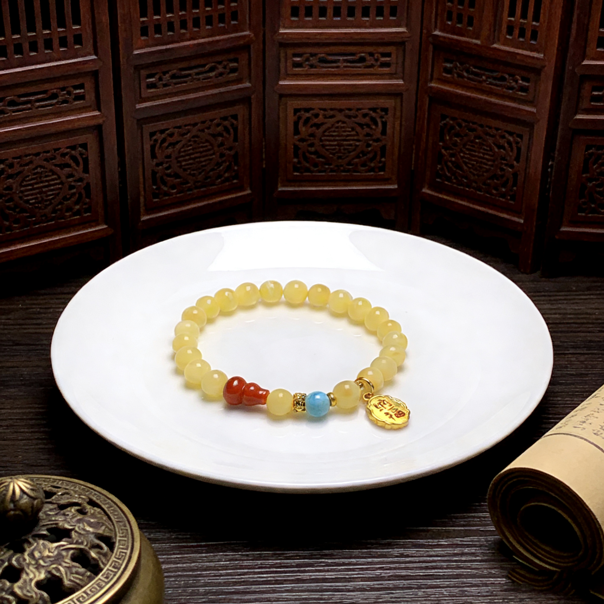 上新！满蜜白花蜜蜡、南红葫芦、海纹石、铜招财纳福小手链（无证书）饰品美物