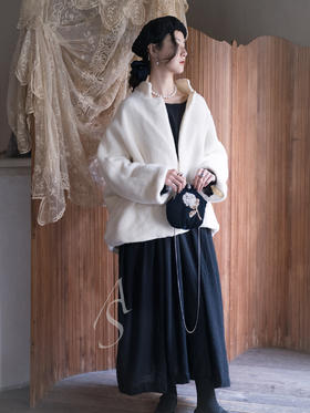 Daniela Gregis 奶油白羊驼毛双面短外套