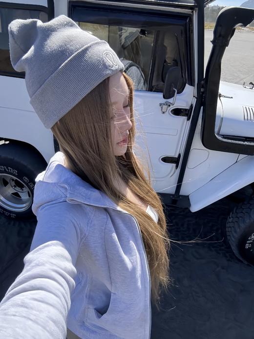 .威海产，四色！lululemon休闲运动滑雪针织帽冷帽 男女同款  圆标冷帽 商品图1