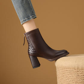 【预售5天】秋冬时尚复古真皮编织拼接方头粗跟后拉链简约百搭高跟短靴AAA&H131-1