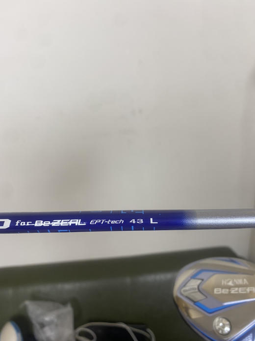 二手正品行货八成新左右HONMA大黄蜂女士套杆只要5880元 商品图12