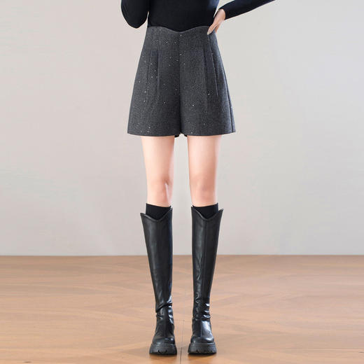 「自」全新升级【铂金会员137/天猫179/差价42】(44033)洛诗琳高腰亮片羊毛呢短裤2026新款气质显瘦A字百搭阔腿裤 商品图2
