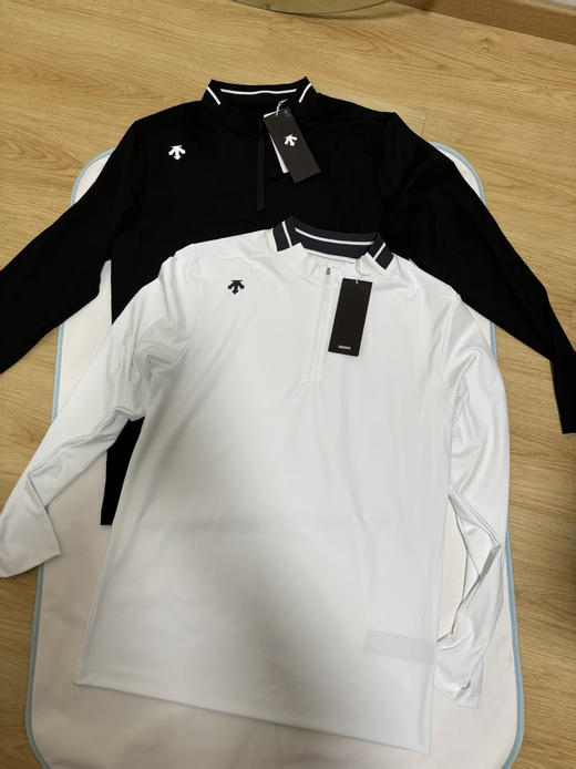 原单正品 DST迪桑特高尔夫男士PRO系列立领长袖polo衫，颜色：黑色 白色
尺码：M～XXL 商品图1