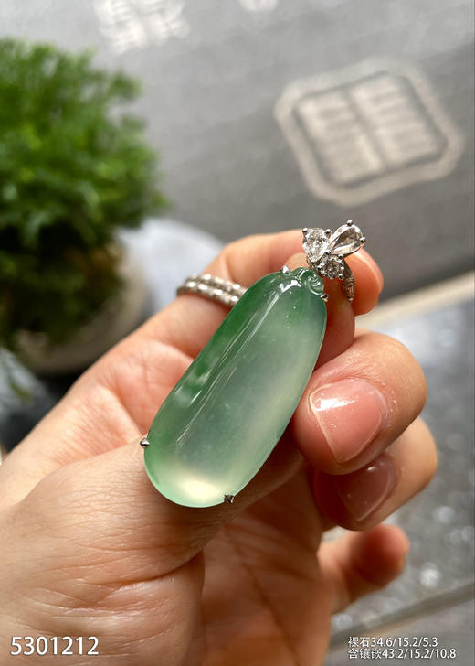 福瓜吊坠【5301212】具体价格微信咨询 商品图1