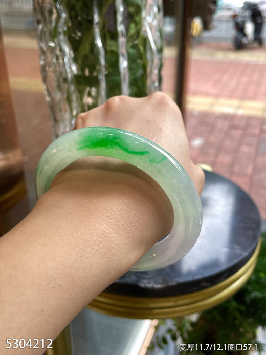 飘翠手镯【5304212】圈口57.1~具体价格微信咨询 商品图4